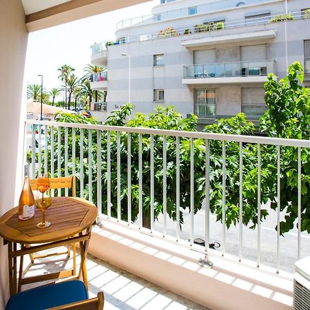 Romantic Sea View Studio, Steps Away From The Beach Αντίμπ Εξωτερικό φωτογραφία