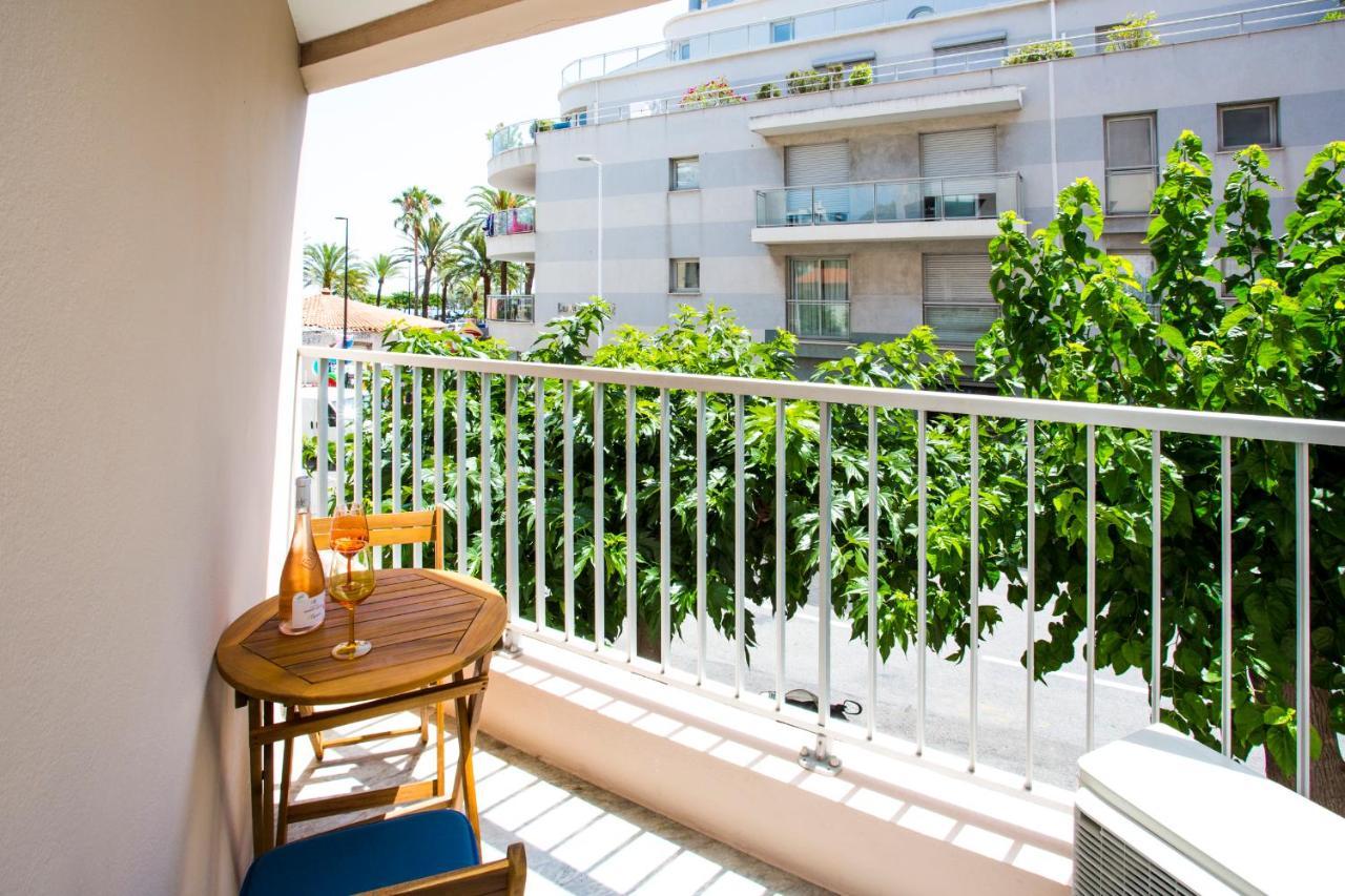 Romantic Sea View Studio, Steps Away From The Beach Αντίμπ Εξωτερικό φωτογραφία